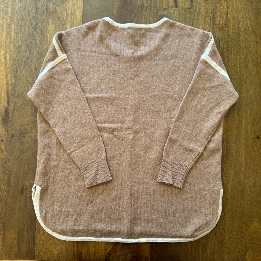 J.Crew 100% wool crew neck long sleeve tan sweater‎ women’s M - Picture 2 of 4